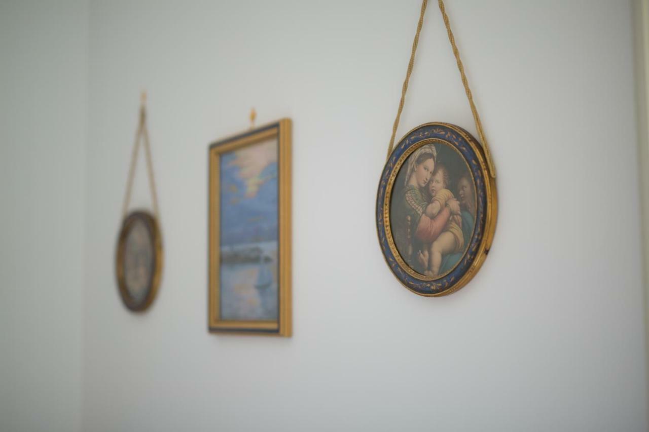 Bed and Breakfast Palazzo Doria d'Angri Napoli Esterno foto