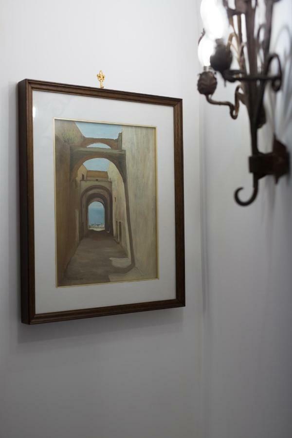 Bed and Breakfast Palazzo Doria d'Angri Napoli Esterno foto