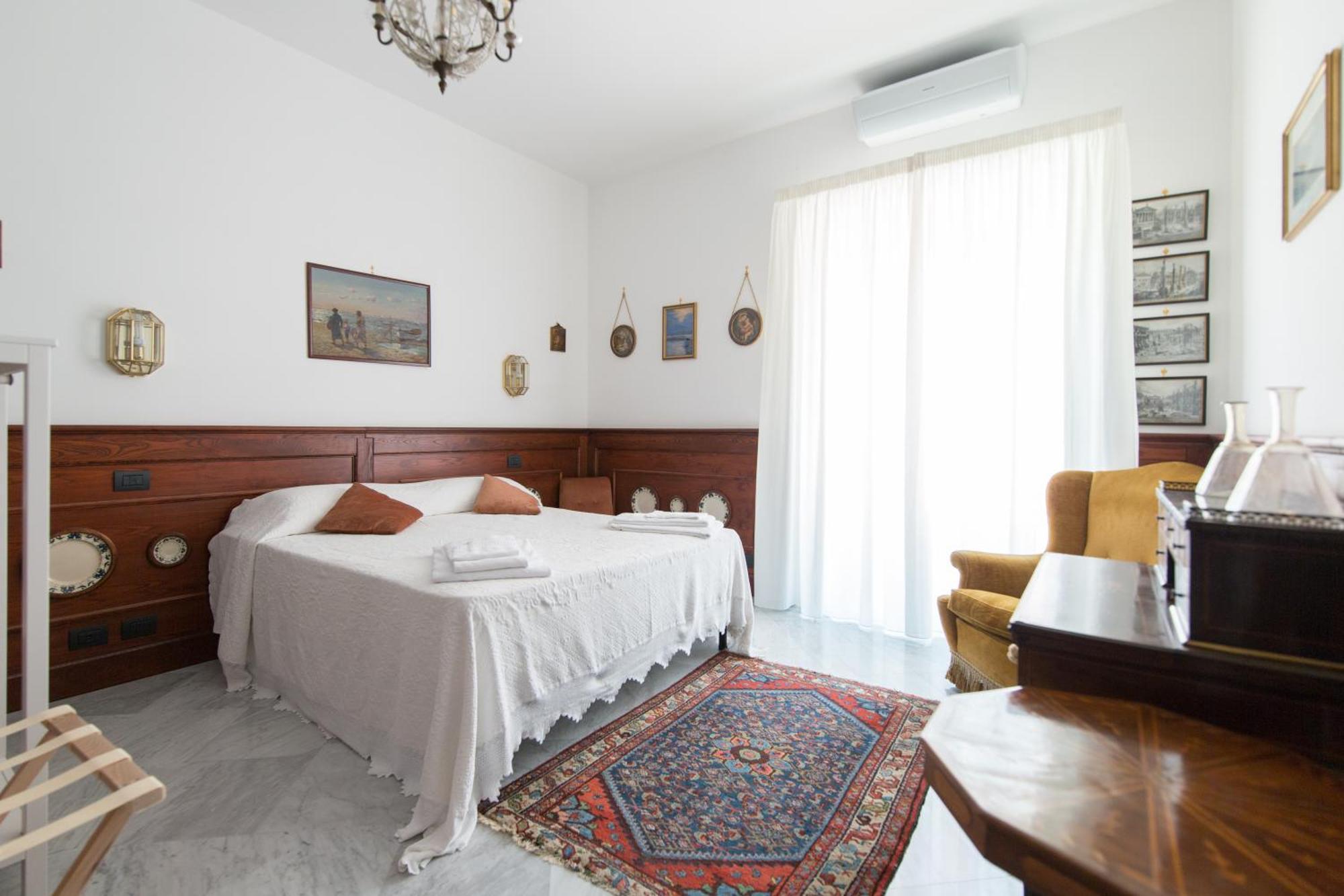 Bed and Breakfast Palazzo Doria d'Angri Napoli Esterno foto